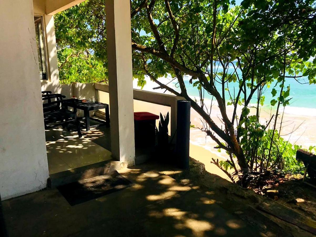 Sea View Hotel Unawatuna